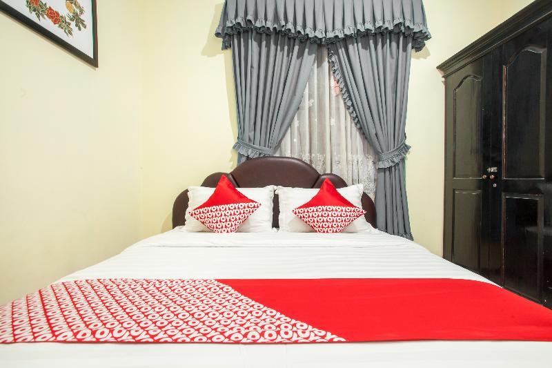 Oyo 940 Telaga Mas International Hotell Sarangan Eksteriør bilde